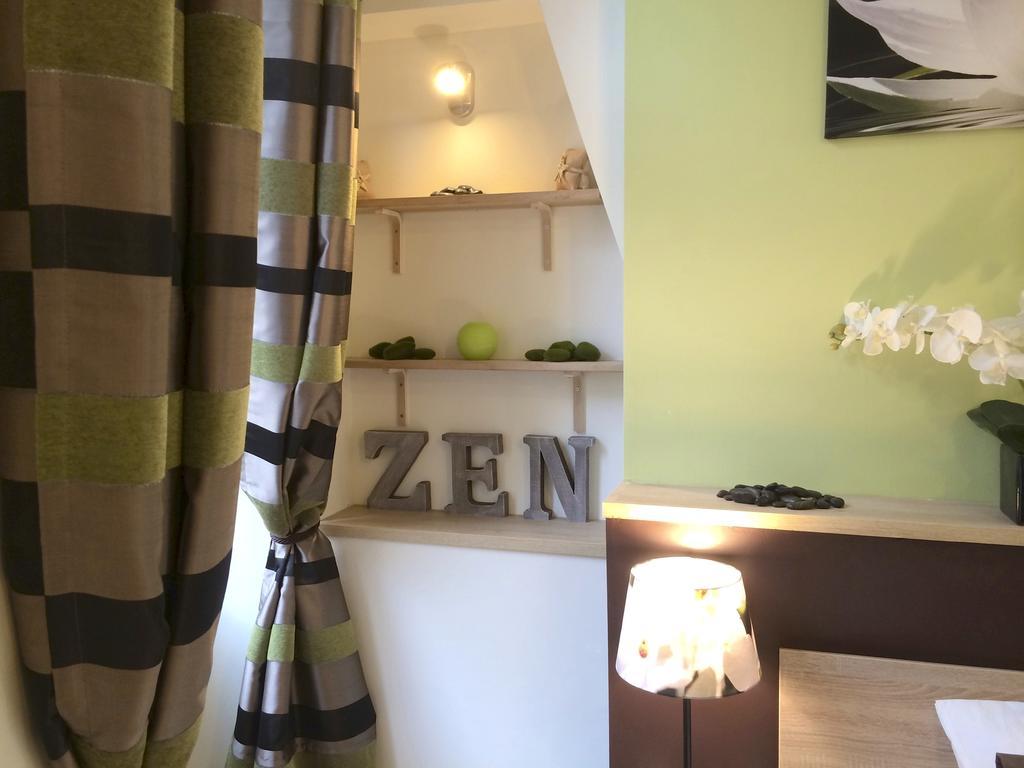 Appartement "Princesse Eleonore" - Centre Historique Bordeaux Exteriör bild