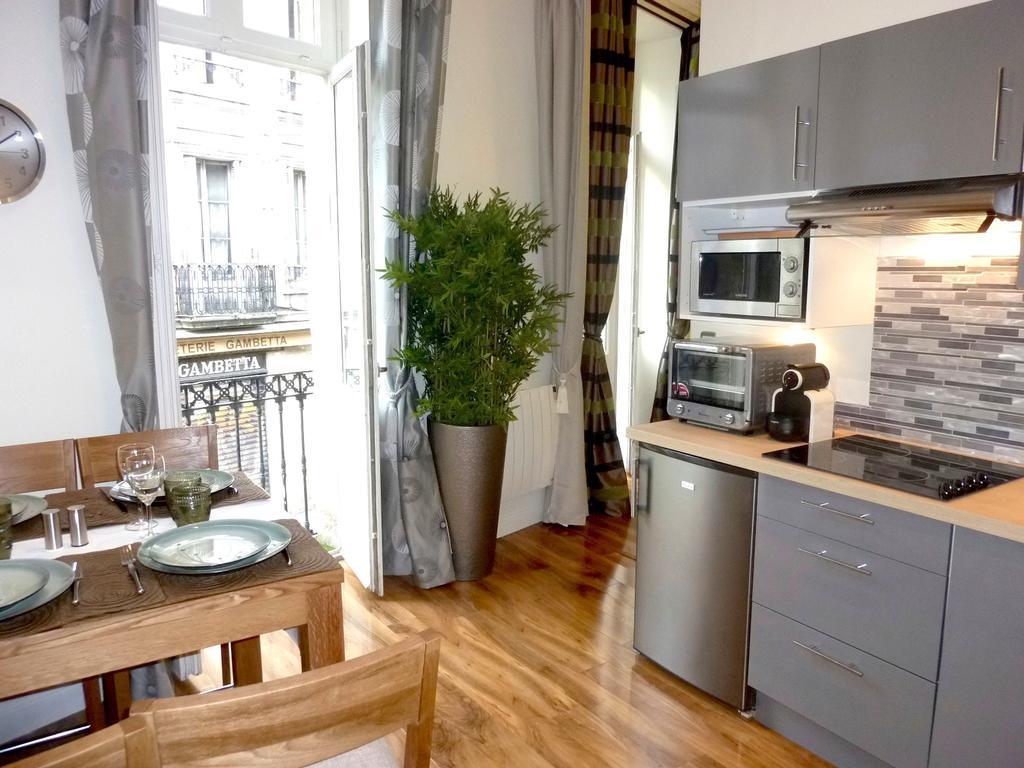 Appartement "Princesse Eleonore" - Centre Historique Bordeaux Rum bild